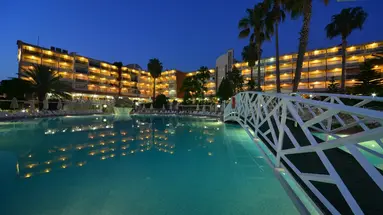 SEADEN COROLLA HOTEL