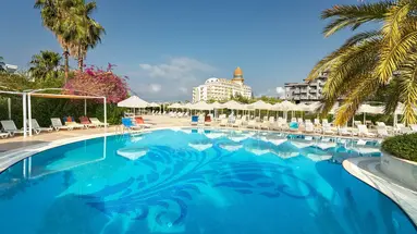 SEADEN COROLLA HOTEL