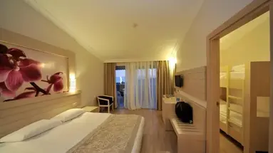 Seaden Corolla Hotel