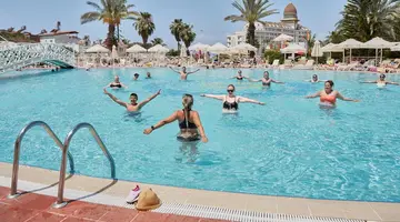 Seaden Corolla Hotel