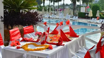 SEADEN COROLLA HOTEL 