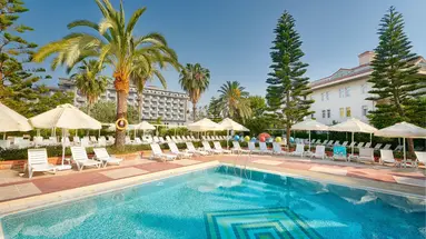 SEADEN COROLLA HOTEL