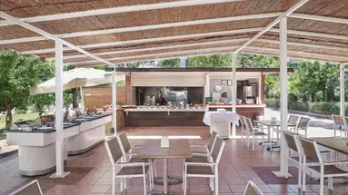 Seaden Corolla Hotel