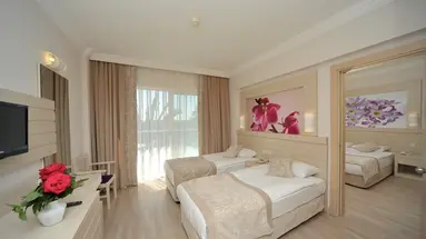 SEADEN COROLLA HOTEL