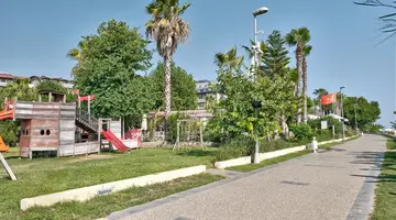 SEADEN COROLLA HOTEL