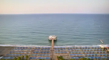 Seaden Sea World Resort And Spa