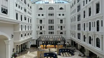 Seaden Sea World Resort And Spa
