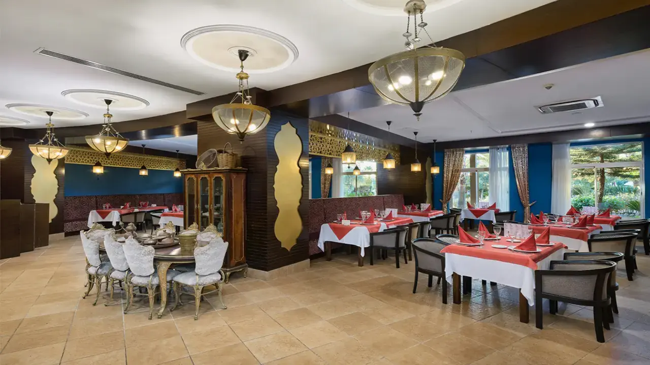 Seaden Sea World Resort And Spa