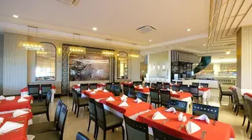 Seaden Sea World Resort And Spa