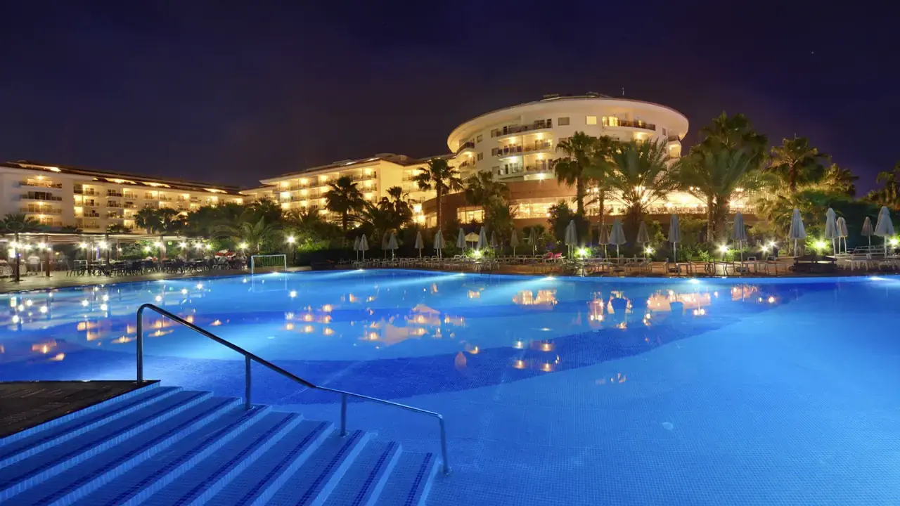 Seaden Sea World Resort And Spa