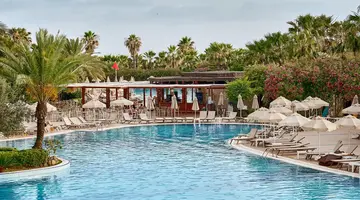 Seaden Sea World Resort And Spa