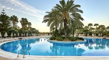 Seaden Sea World Resort And Spa
