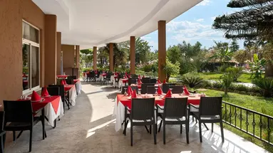Seaden Sea World Resort & Spa