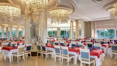 Seaden Sea World Resort & Spa