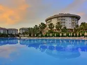Seaden Sea World Resort & Spa