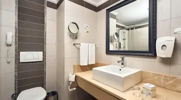 Seaden Sea World Resort & Spa