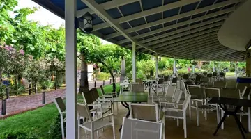 Seaden Sea World Resort & Spa