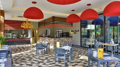SEADEN VALENTINE RESORT & SPA +16
