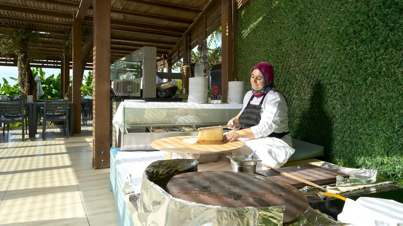 SEADEN VALENTINE RESORT & SPA ADULT ONLY