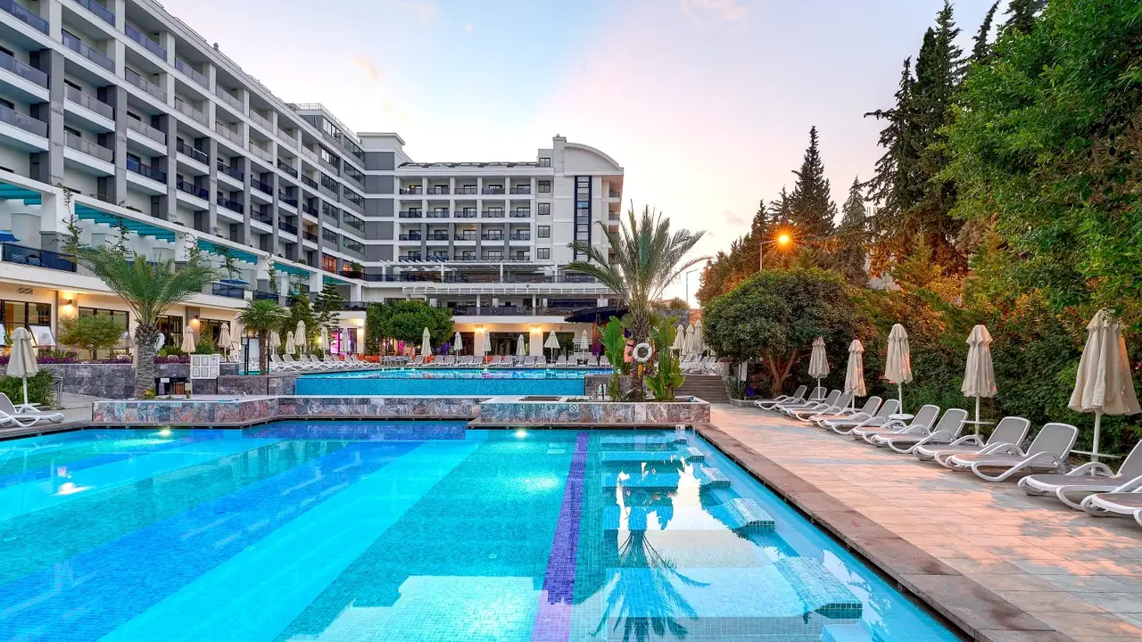 SEADEN VALENTINE RESORT & SPA ADULT ONLY