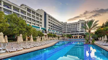 Seaden Valentine Resort & Spa