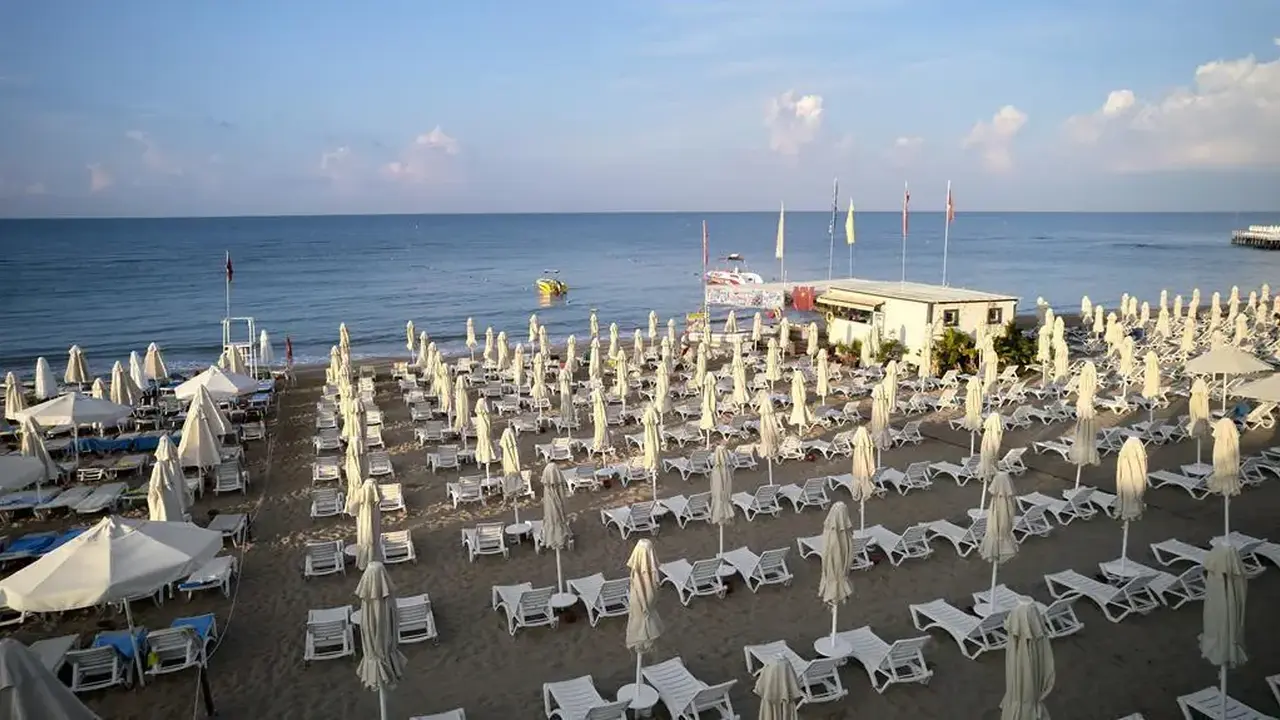 SEADEN VALENTINE RESORT & SPA