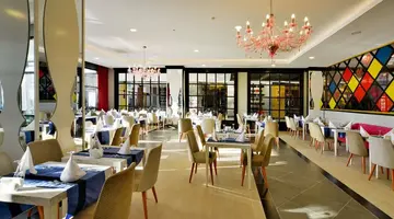 SEADEN VALENTINE RESORT & SPA