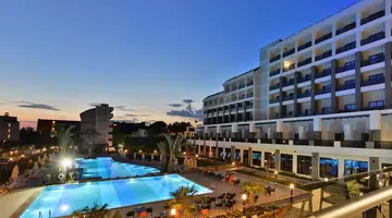 SEADEN VALENTINE RESORT & SPA