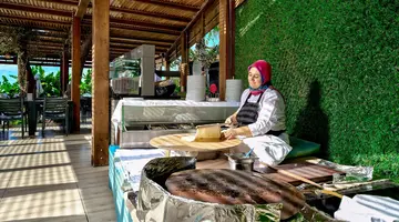 Seaden Valentine Resort & Spa