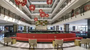 SEADEN VALENTINE RESORT & SPA