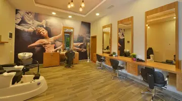 SEADEN VALENTINE RESORT & SPA