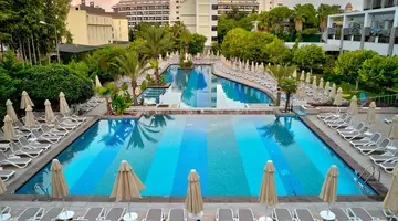 Seaden Valentine Resort & Spa