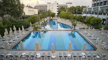 SEADEN VALENTINE RESORT & SPA