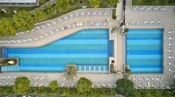 SEADEN VALENTINE RESORT & SPA