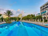 Seaden Valentine Resort & Spa