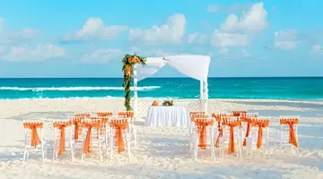 Seadust Cancun Beach Resort