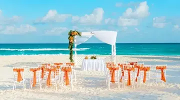 Seadust Cancun Beach Resort