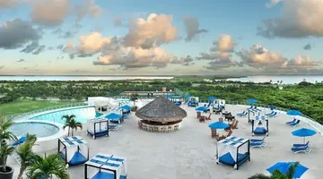 Seadust Cancun Beach Resort