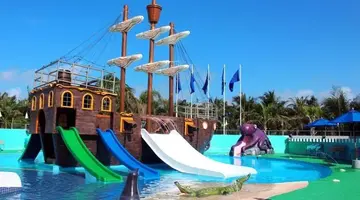 Seadust Cancun Beach Resort