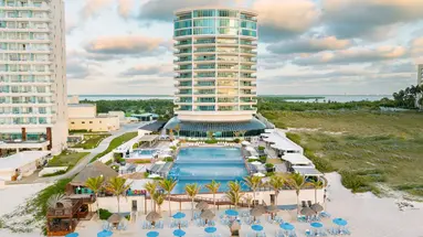 Seadust Cancun Beach Resort