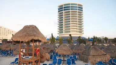Seadust Cancun Family Resort
