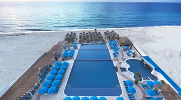 Seadust Cancun Family Resort