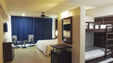 Seadust Cancun Family Resort