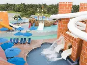 Seadust Cancun Family Resort