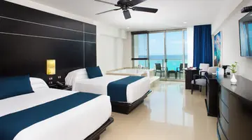 Seadust Cancun Family Resort