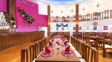 Seadust Cancun Family Resort