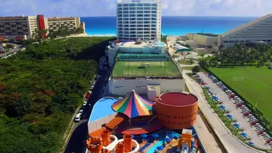 Seadust Cancun Family Resort