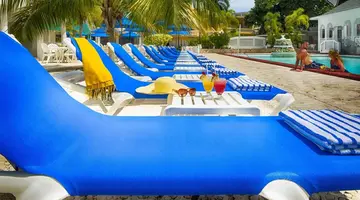 SeaGarden Beach Resort