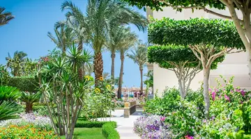 SEAGULL BEACH RESORT & CLUB
