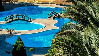 SEAGULL BEACH RESORT & CLUB